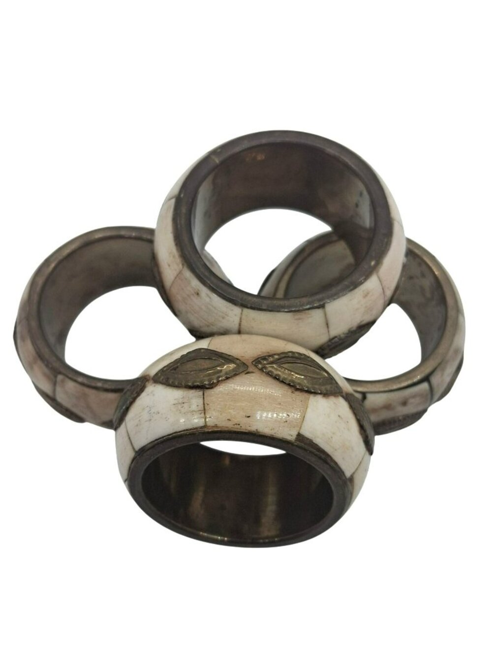 Set Of 4 Vintage Brass & Bone Napkin Rings With Leaf Details Rustic Accents